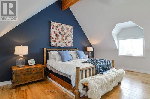 1572 Laughlin Falls Road, Severn, ON - Indoor Photo Showing Bedroom