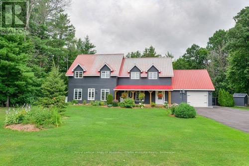 1572 Laughlin Falls Road, Severn, ON - Outdoor With Facade
