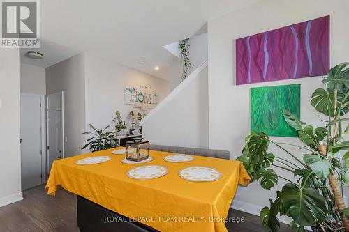 408 Epoch Street, Ottawa, ON - Indoor Photo Showing Other Room