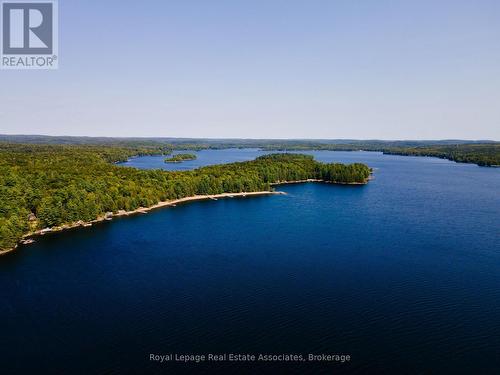 6415 Kennisis Lake Road, Dysart Et Al, ON 