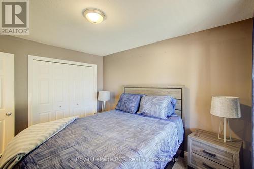 105 Milton Seiler Crescent, Minto, ON - Indoor Photo Showing Bedroom
