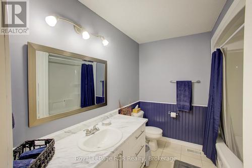 105 Milton Seiler Crescent, Minto, ON - Indoor Photo Showing Bathroom