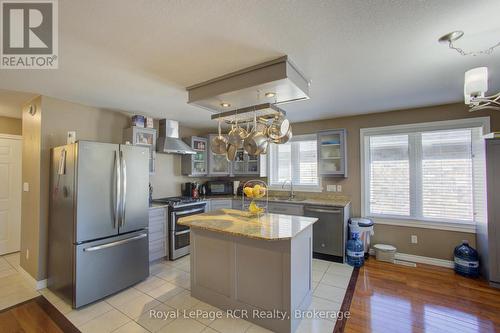 105 Milton Seiler Crescent, Minto, ON - Indoor Photo Showing Kitchen With Stainless Steel Kitchen