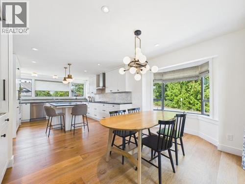 3436 Cariboo Ave, Powell River, BC - Indoor Photo Showing Dining Room