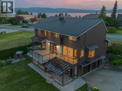 3436 Cariboo Ave, Powell River, BC - Outdoor With Deck Patio Veranda