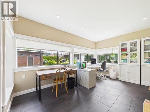 3436 Cariboo Ave, Powell River, BC - Indoor