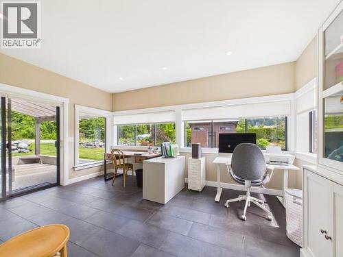 3436 Cariboo Ave, Powell River, BC - Indoor