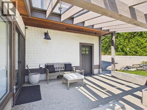 3436 Cariboo Ave, Powell River, BC - Outdoor With Deck Patio Veranda With Exterior