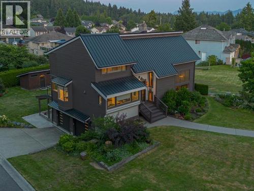 3436 Cariboo Ave, Powell River, BC - Outdoor