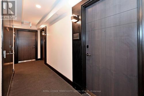 2001 - 145 Columbia Street W, Waterloo, ON - Indoor Photo Showing Other Room