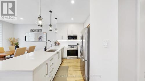 107 - 175 Doan Drive, Middlesex Centre (Kilworth), ON - Indoor Photo Showing Kitchen With Upgraded Kitchen