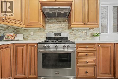 3368 Raspberry Bush Trail, Oakville, ON - Indoor Photo Showing Kitchen