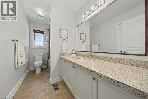 3368 Raspberry Bush Trail, Oakville, ON - Indoor Photo Showing Bathroom