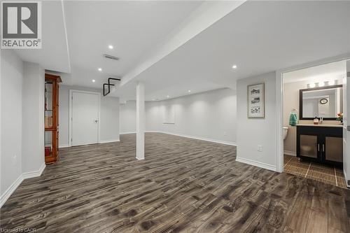 3368 Raspberry Bush Trail, Oakville, ON - Indoor Photo Showing Other Room