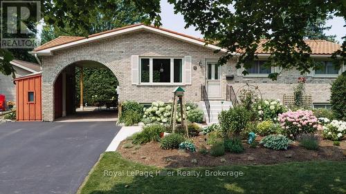 58 Kemp Crescent, Stratford, ON - Outdoor