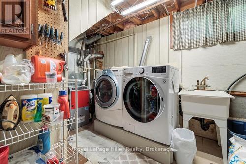 58 Kemp Crescent, Stratford, ON - Indoor Photo Showing Laundry Room