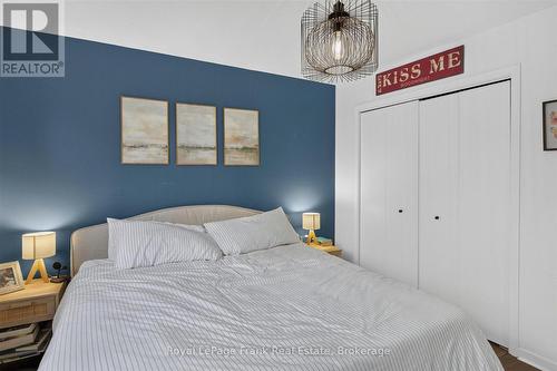 2615 Foxmeadow Road, Peterborough (Ashburnham Ward 4), ON - Indoor Photo Showing Bedroom