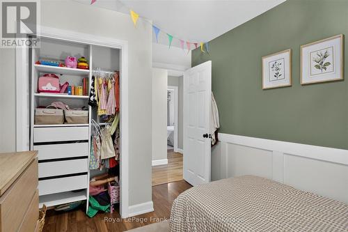 2615 Foxmeadow Road, Peterborough (Ashburnham Ward 4), ON - Indoor Photo Showing Bedroom