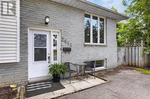 2615 Foxmeadow Road, Peterborough (Ashburnham Ward 4), ON - Outdoor With Exterior