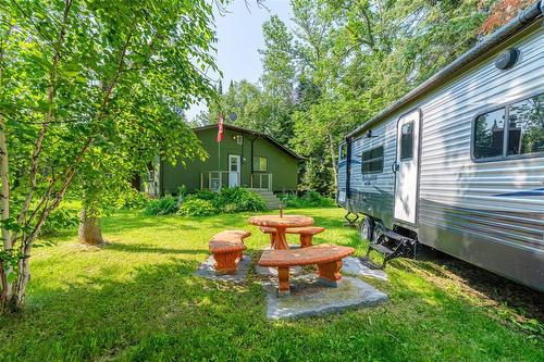 49 Johnnys Drive, Alexander, MB - Outdoor