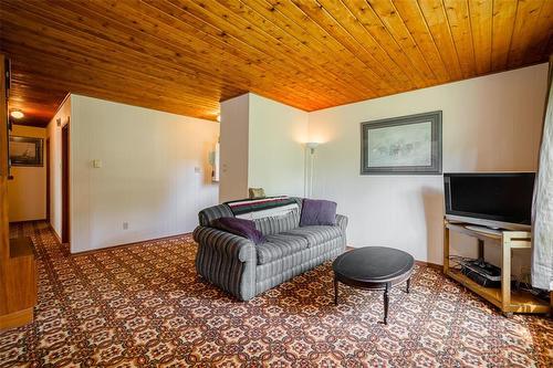 49 Johnnys Drive, Alexander, MB - Indoor