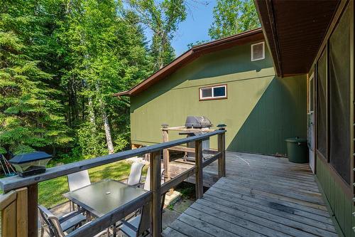 49 Johnnys Drive, Alexander, MB - Outdoor With Deck Patio Veranda With Exterior