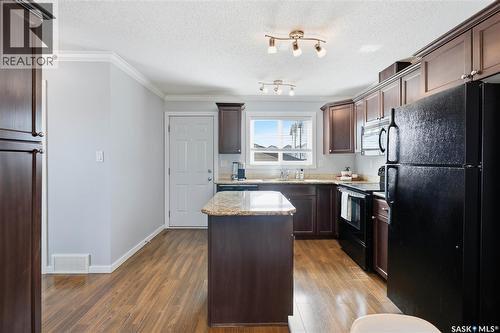 317 315 Hampton Circle, Saskatoon, SK - Indoor Photo Showing Kitchen