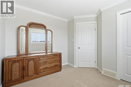 317 315 Hampton Circle, Saskatoon, SK - Indoor