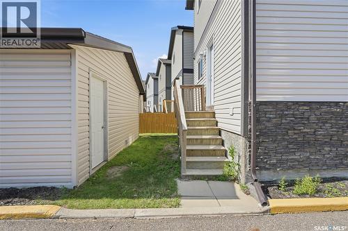 317 315 Hampton Circle, Saskatoon, SK - Outdoor
