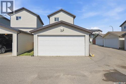 317 315 Hampton Circle, Saskatoon, SK - Outdoor With Exterior