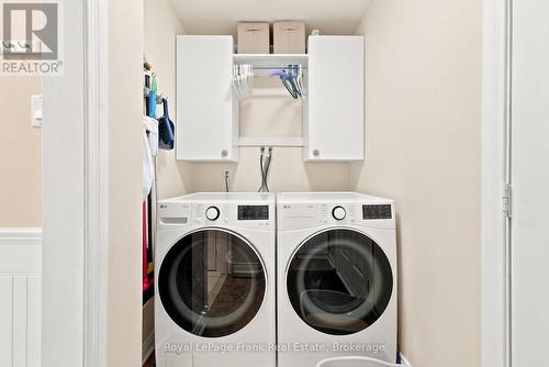 47 South Beech Street, Uxbridge, ON - Indoor Photo Showing Laundry Room