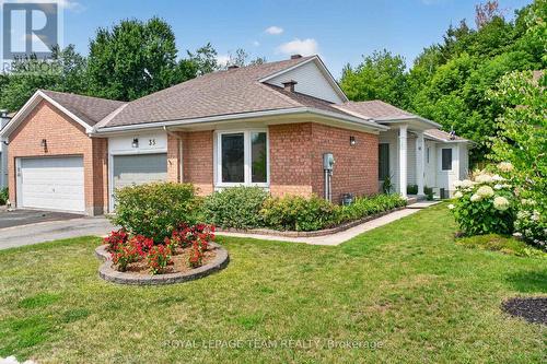 35 Billingham Crescent, Ottawa, ON - Outdoor