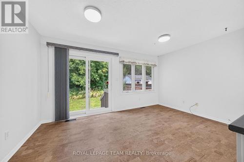 35 Billingham Crescent, Ottawa, ON - Indoor Photo Showing Other Room
