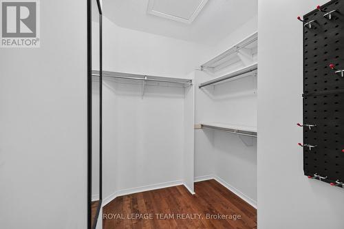 35 Billingham Crescent, Ottawa, ON - Indoor With Storage