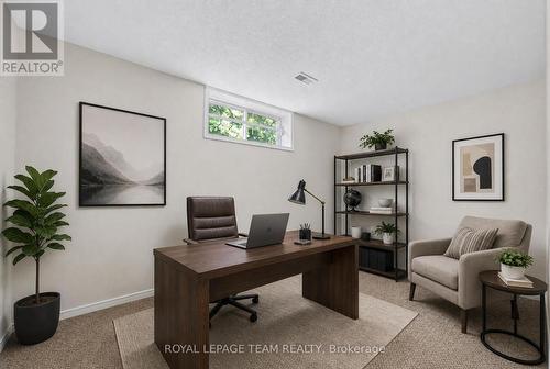 35 Billingham Crescent, Ottawa, ON - Indoor Photo Showing Office