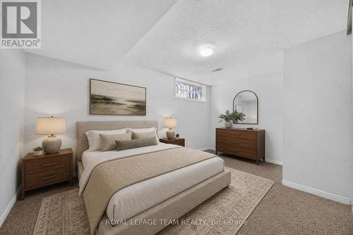 35 Billingham Crescent, Ottawa, ON - Indoor Photo Showing Bedroom