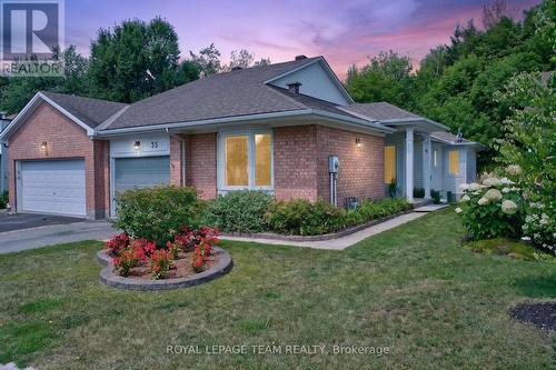 35 Billingham Crescent, Ottawa, ON - Outdoor