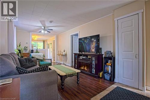 34 Poplar Avenue, Hamilton, ON - Indoor Photo Showing Other Room