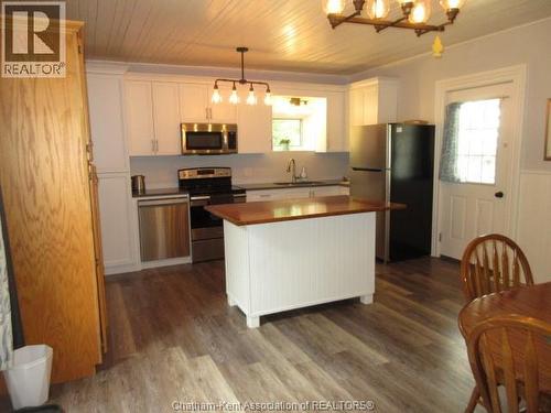 43 Hannibal Street, Blenheim, ON - Indoor Photo Showing Kitchen