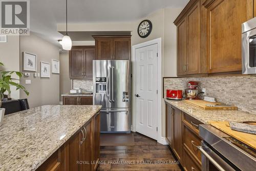 92 Windermere Boulevard, Loyalist (Bath), ON - Indoor Photo Showing Kitchen