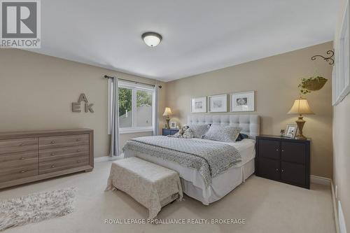92 Windermere Boulevard, Loyalist (Bath), ON - Indoor Photo Showing Bedroom