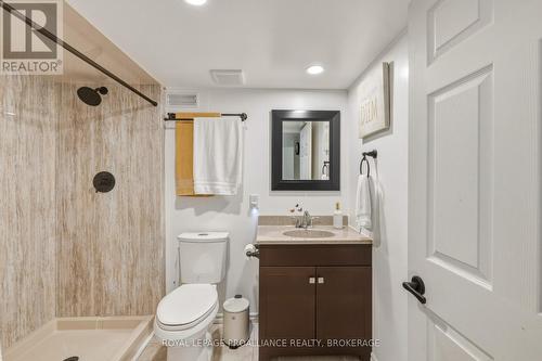 92 Windermere Boulevard, Loyalist (Bath), ON - Indoor Photo Showing Bathroom