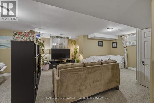 92 Windermere Boulevard, Loyalist (Bath), ON - Indoor