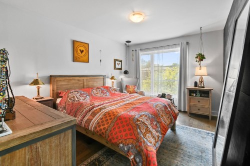 Chambre à coucher principale - 83 Rue Léo, Longueuil (Le Vieux-Longueuil), QC - Indoor Photo Showing Bedroom
