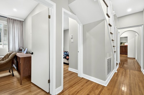 Corridor - 65 Rue Dufferin, Hampstead, QC - Indoor Photo Showing Other Room