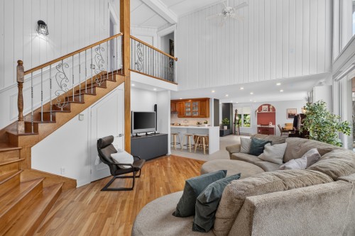 Living Room - 124 Rue Monseigneur-Vel, Magog, QC - Indoor