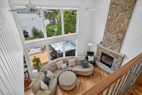Living Room - 124 Rue Monseigneur-Vel, Magog, QC - Indoor Photo Showing Living Room With Fireplace