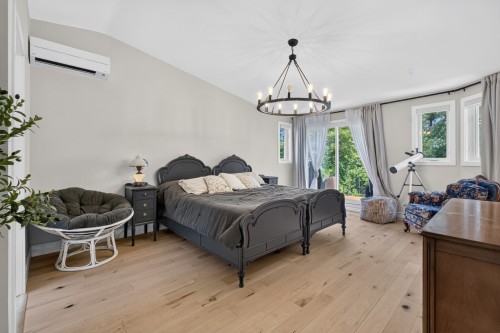 Master Bedroom - 124 Rue Monseigneur-Vel, Magog, QC - Indoor Photo Showing Bedroom