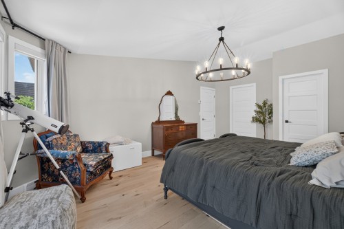 Master Bedroom - 124 Rue Monseigneur-Vel, Magog, QC - Indoor Photo Showing Bedroom