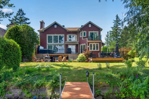 Exterior - 124 Rue Monseigneur-Vel, Magog, QC - Outdoor With Balcony With Facade